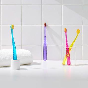 Compact Toothbrush
