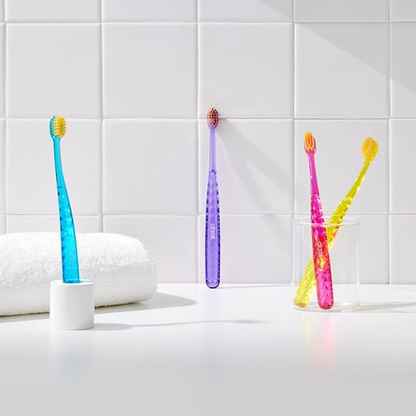 Compact Toothbrush