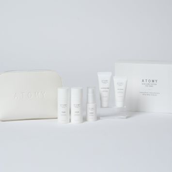 The Fame Mini Pouch Set (5 Pieces)