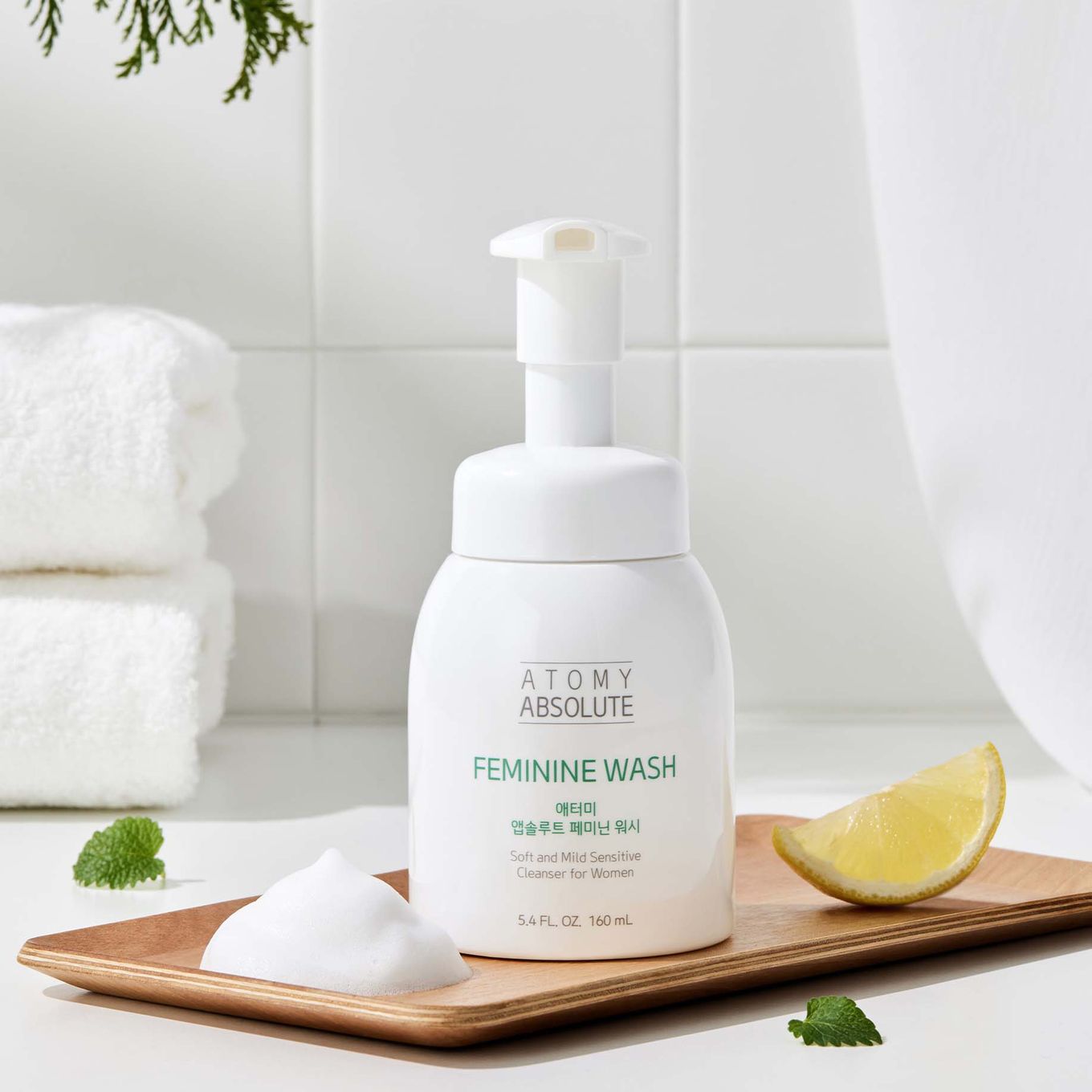 Derma Real Cica Set + Absolute Feminine Wash