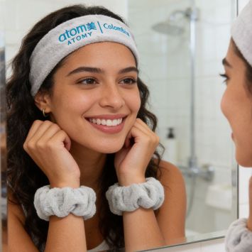 Balaca y muñequera de skincare