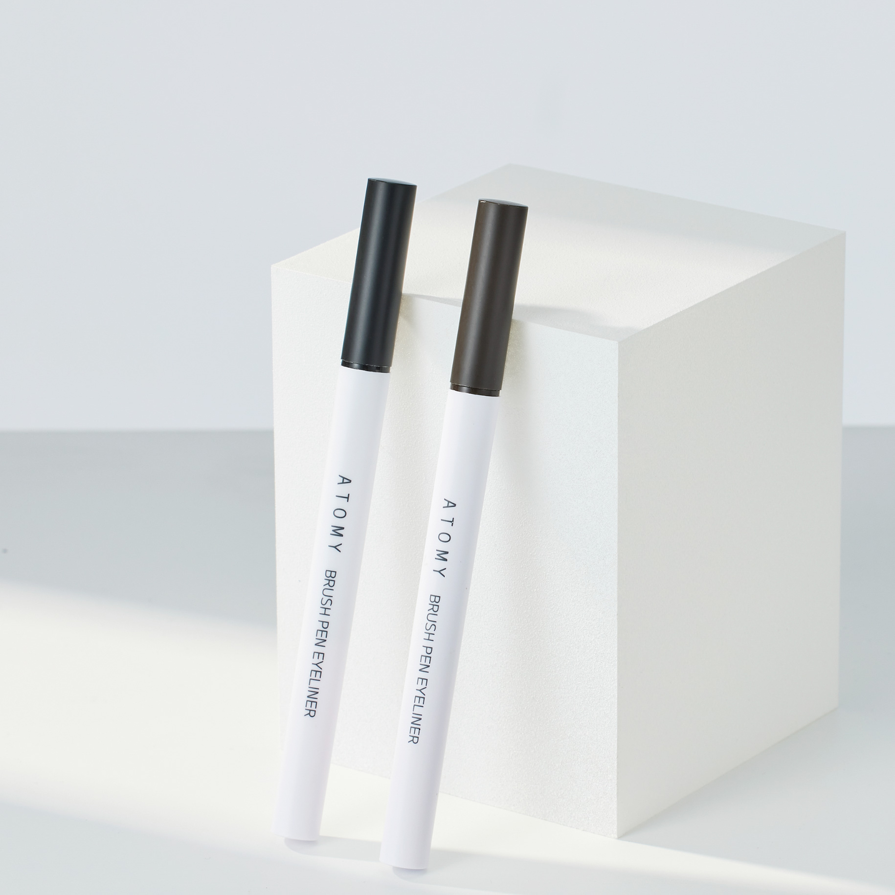 Atomy Keçe Uçlu Eyeliner
