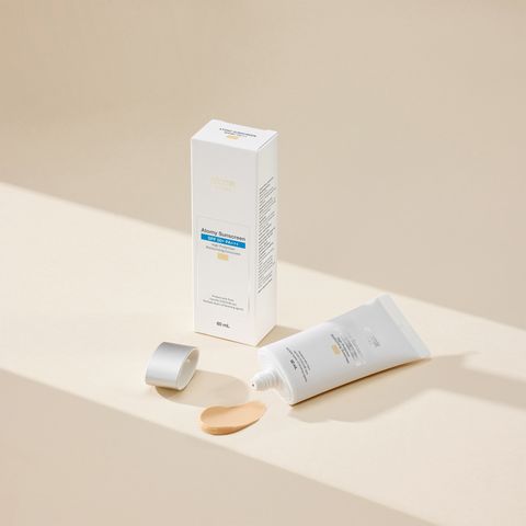 Sunscreen SPF50+ PA+++(Beige )