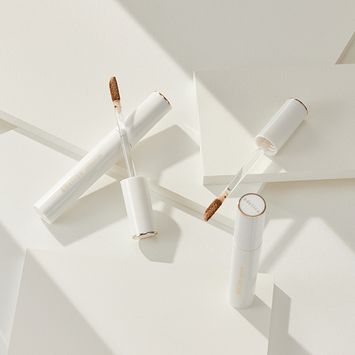 아델리카 컨실러 