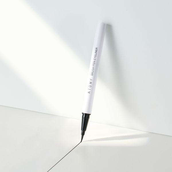 Atomy Brush Pen Eyeliner (Black)