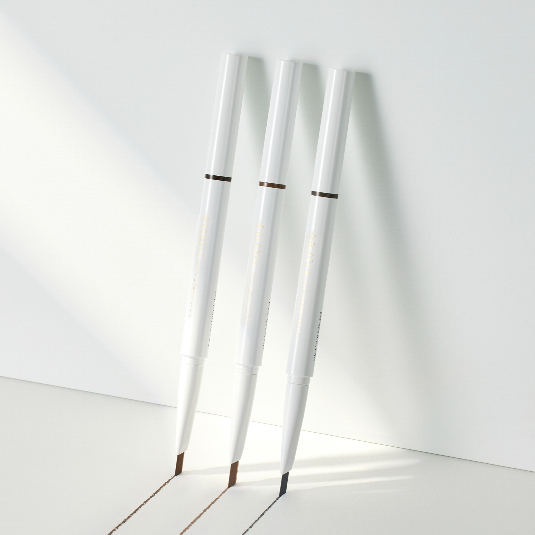 Adelica Soft Brow Pencil (Brown)