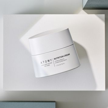 อะโทมี่ เดอะ เฟม นูทริชั่น ครีม