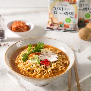 อะโทมี่ โปเตโต้ ราเมน อินสแตนท์ นูดเดิล (บะหมี่กึ่งสำเร็จรูป)