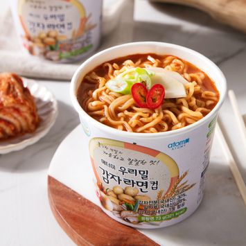 อะโทมี่ โปเตโต้ คัพ ราเมน (บะหมี่กึ่งสำเร็จรูปชนิดถ้วย)