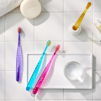 艾多美 牙刷(小型刷頭) 